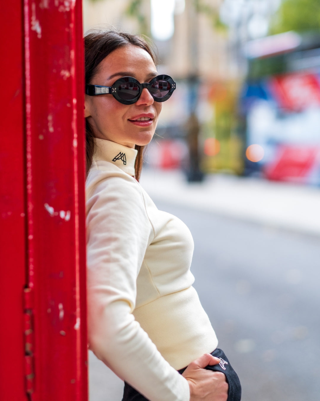 KNIGHTSBRIDGE CHOKER NECK / ROYAL MILK