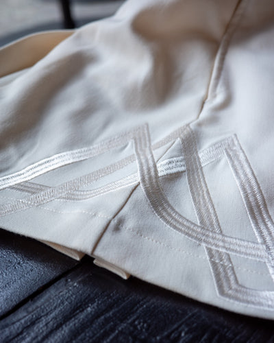 MAYFAIR PLEATS / ROYAL MILK