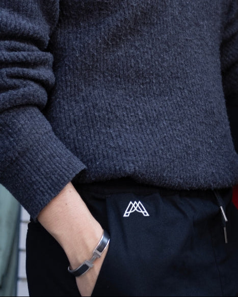 SCULPTURE RELAX TROUSERS / BLACK