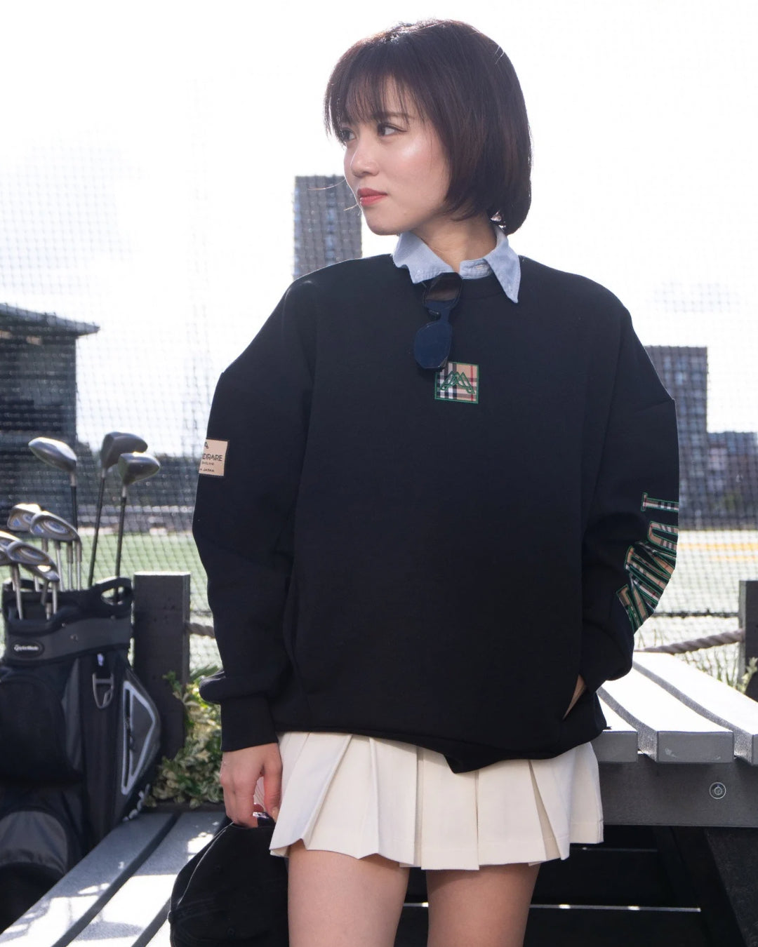 HYDE PARK TRAINER / BLACK TEA