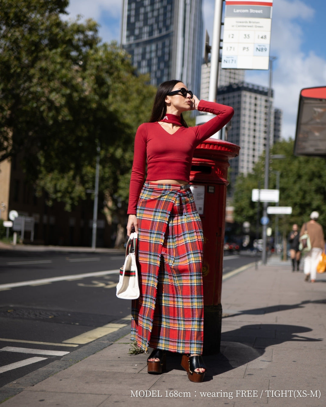 KNIGHTSBRIDGE CHOKER NECK / MULLED WINE