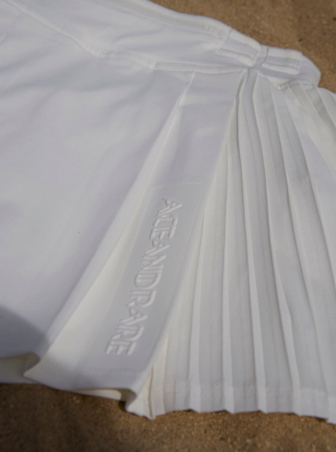 再入荷】MAKUA BEACH スカート / WHITE – ACEANDRARE