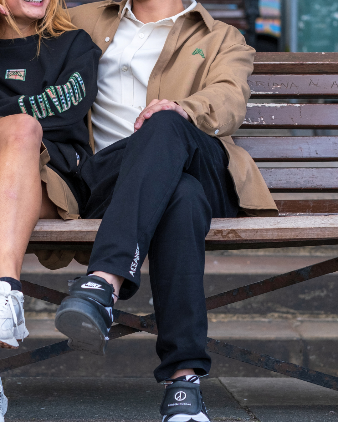 SCULPTURE RELAX TROUSERS / BLACK