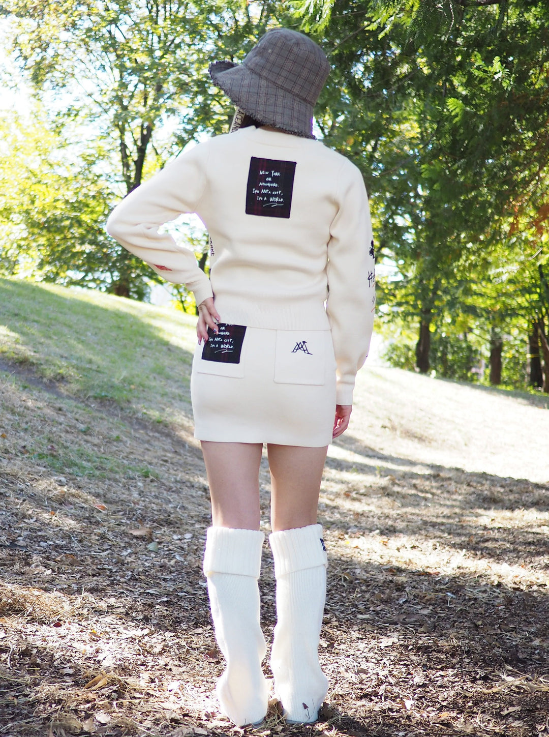 WILLIAM グラフィティ グラム ニット – ACEANDRARE